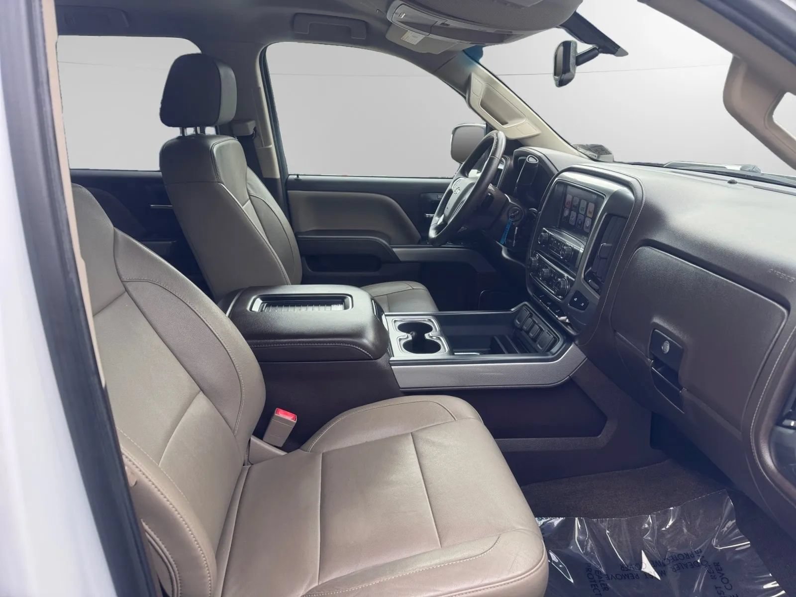 Used 2018 Chevrolet Silverado 1500 LTZ Z71 AWD/4WD image 19