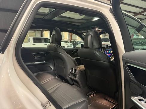 Used 2025 Mercedes-Benz GLC 43 AMG 4MATIC image 11