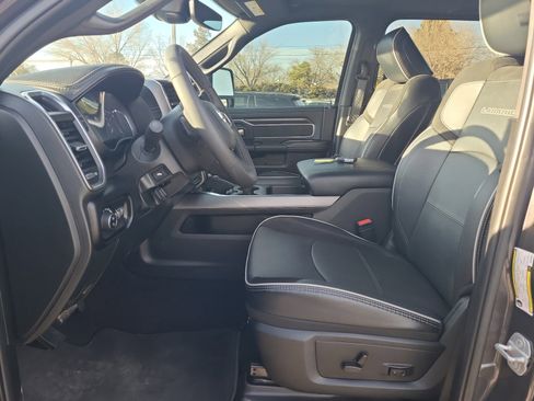 Used 2025 RAM 3500 Laramie image 12