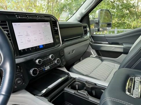 Used 2024 Ford F250 Limited w/ FX4 Off-Road Package image 27