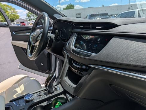 Used 2021 Cadillac XT5 Sportv AWD/4WD image 32