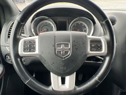 Used 2018 Dodge Grand Caravan GT image 22