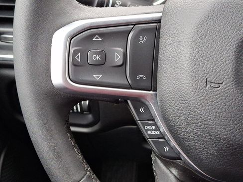 Used 2025 RAM 1500 Big Horn AWD/4WD image 23