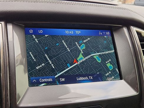 Used 2022 Ford Ranger Lariat w/ Equipment Group 501A High image 9