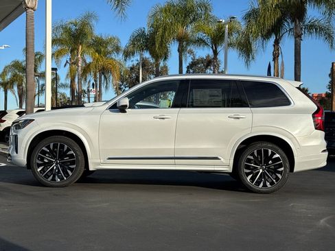 New 2026 Volvo XC90 B6 Plus w/ Protection Package Premier image 2
