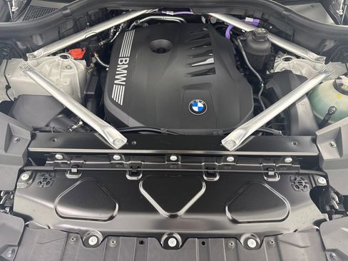 New 2026 BMW X5 xDrive40i w/ M Sport Package image 10