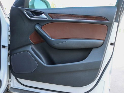 Used 2015 Audi Q3 2.0T Premium Plus image 10