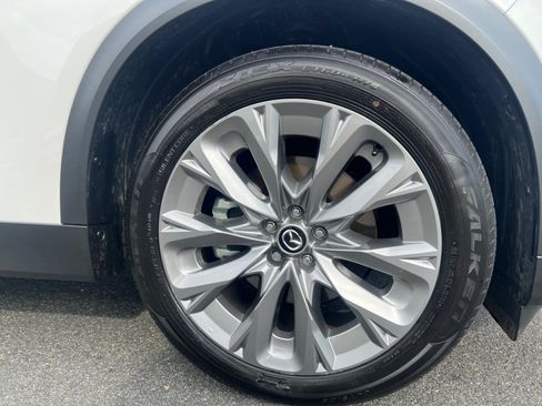 Used 2026 MAZDA CX-90 Plug-In Hybrid w/ Preferred AWD/4WD image 25