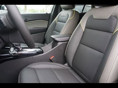 New 2025 Chevrolet Trax ACTIV w/ Driver Confidence Package