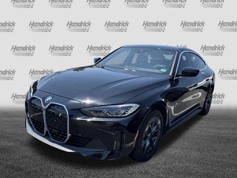 Used 2023 BMW i4 eDrive35 RWD image 8