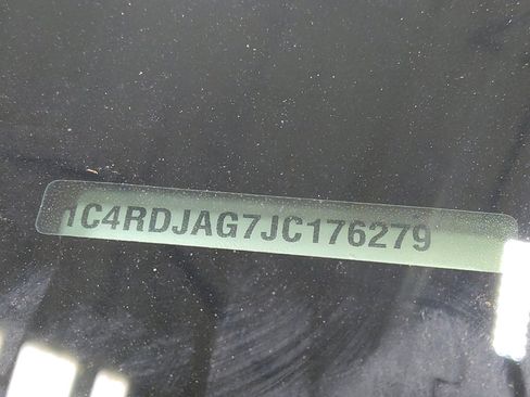 Used 2018 Dodge Durango SXT w/ Quick Order Package 2BB image 33