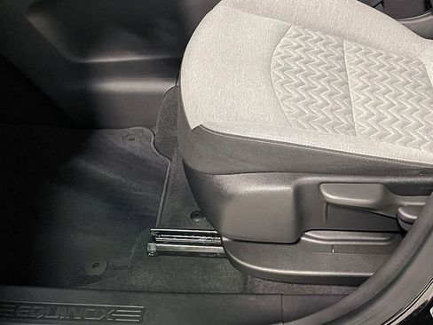 Used 2024 Chevrolet Equinox LS w/ Driver Confidence II Package image 20