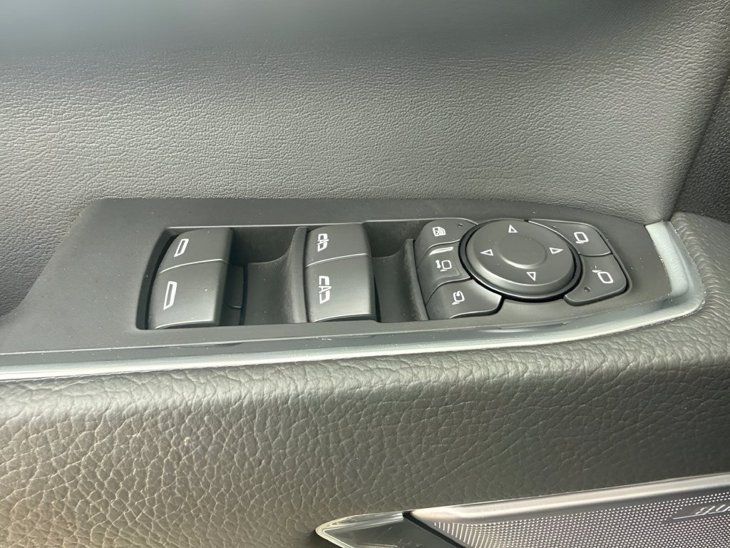 Used 2025 GMC Sierra 2500 Denali AWD/4WD image 30