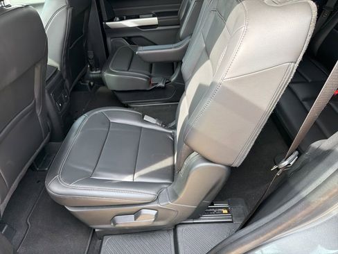 Used 2023 Ford Explorer XLT w/ Equipment Group 202A image 21