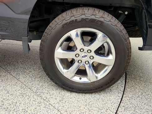 Used 2022 Ford F150 Lariat w/ Max Trailer Tow Package AWD/4WD image 9