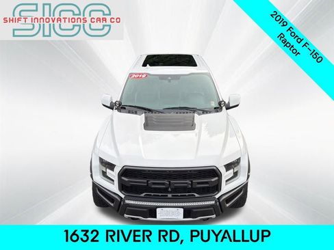 Used 2019 Ford F150 Raptor w/ Equipment Group 802A Luxury image 10