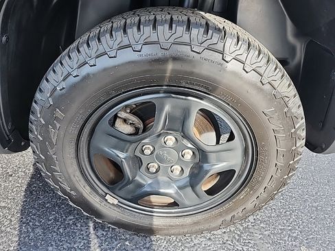 Used 2020 Jeep Renegade Sport image 12