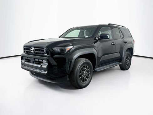 Used 2025 Toyota 4Runner SR5 AWD/4WD image 3