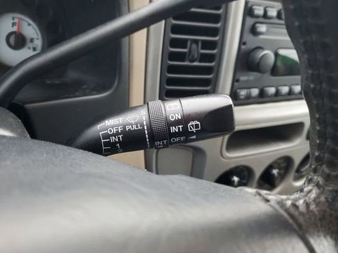 Used 2003 Ford Escape XLT image 21