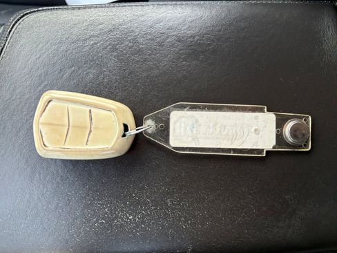 Used 2018 Cadillac CTS Luxury image 30