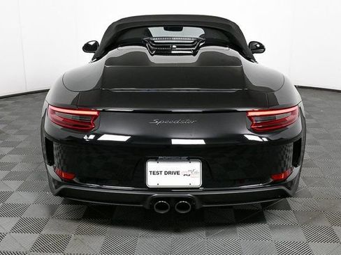 Certified 2019 Porsche 911 Speedster image 27