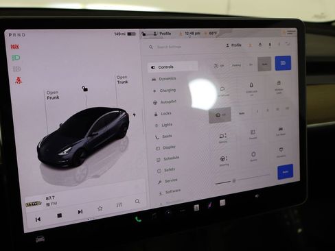 Used 2022 Tesla Model 3 Long Range image 26