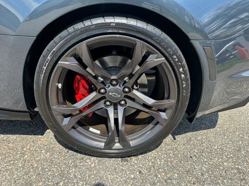 Used 2020 Chevrolet Camaro SS RWD image 33