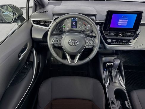 Used 2025 Toyota Corolla SE image 23