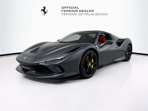 Certified 2022 Ferrari F8 Tributo RWD image 3