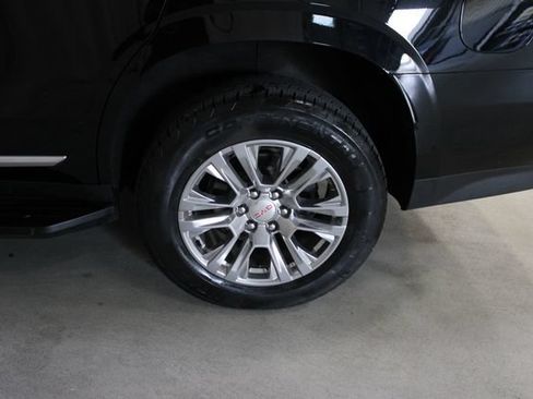 Used 2021 GMC Yukon Denali AWD/4WD image 37