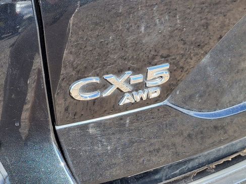 Used 2022 MAZDA CX-5 AWD 2.5 S w/ Preferred Package image 12