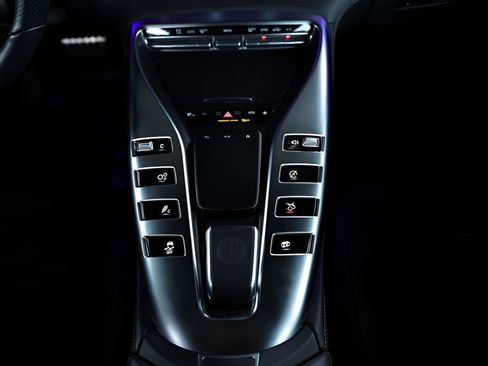 Used 2022 Mercedes-Benz AMG GT 43 image 55