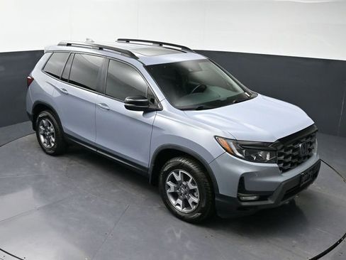 Used 2022 Honda Passport TrailSport image 25