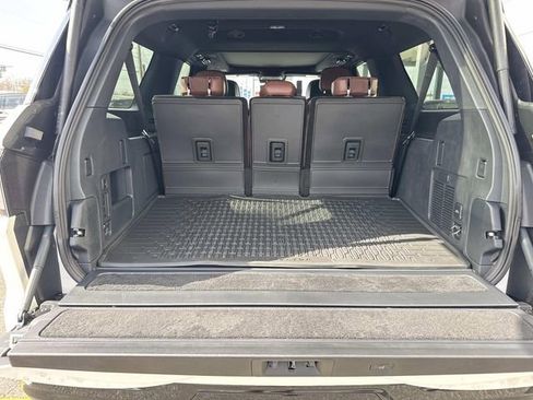 New 2026 Lincoln Navigator L Reserve image 11