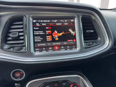 Used 2019 Dodge Challenger SRT Hellcat Redeye image 20