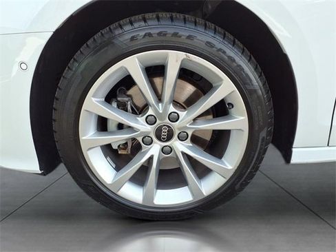 Used 2025 Audi A3 2.0T Premium w/ Convenience Package image 5