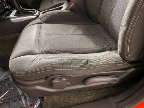 Used 2008 HUMMER H3 image 12