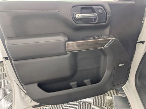 Used 2019 Chevrolet Silverado 1500 RST w/ All-Star Edition AWD/4WD image 11