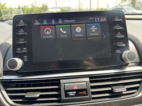 Used 2019 Honda Accord Touring image 27