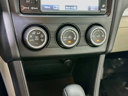 Used 2013 Subaru Crosstrek 2.0i Limited AWD/4WD image 8