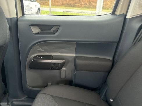 Certified 2025 Ford Maverick XL w/ Equipment Group 102A image 22