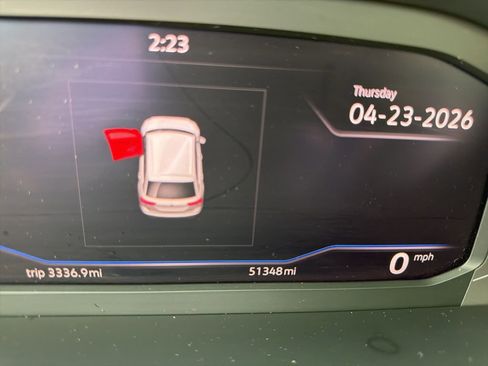 Used 2021 Volkswagen Tiguan SEL FWD image 8