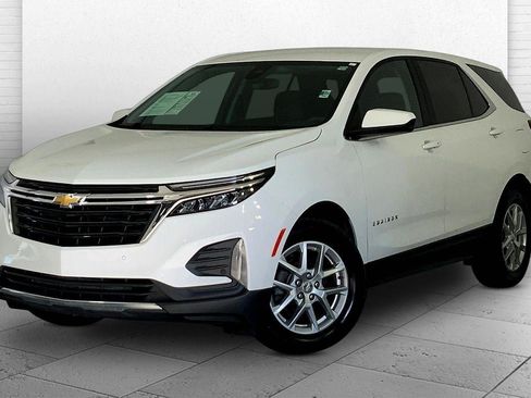 Used 2024 Chevrolet Equinox LT image 12