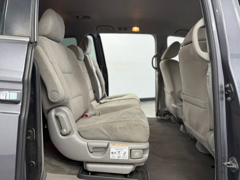 Used 2015 Honda Odyssey EX image 43