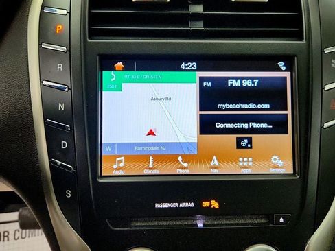 Used 2018 Lincoln MKC Reserve w/ Lincoln MKC Climate Package AWD/4WD image 17