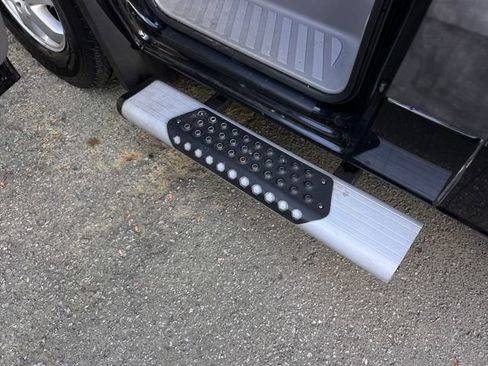 Used 2018 Mercedes-Benz Sprinter 2500 image 28