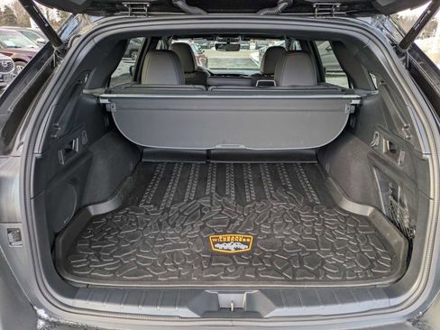 Used 2024 Subaru Outback Wilderness image 34
