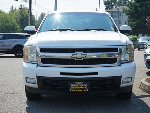 Used 2011 Chevrolet Silverado 1500 LTZ w/ LTZ Plus Package AWD/4WD image 9