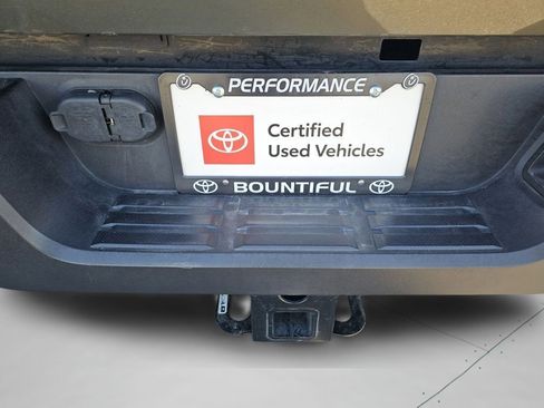 Used 2024 Toyota Tacoma TRD Sport AWD/4WD image 26