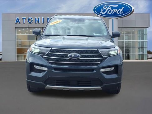 Certified 2023 Ford Explorer XLT w/ Equipment Group 202A AWD/4WD image 3